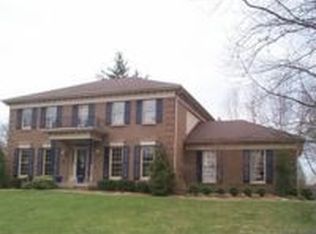 3201 Broeck Pointe Cir, Broeck Pointe, KY 40241