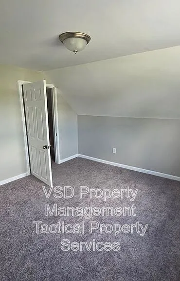 3694 E 147th St #UP — Photo 24