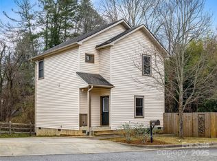 139 Crayton Creek Way, Asheville, NC 28803