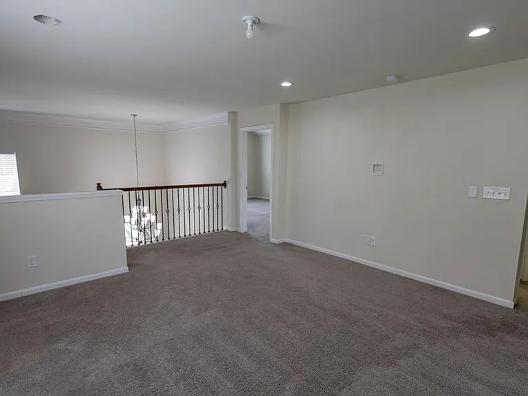 28293 Verona Dr — Photo 13