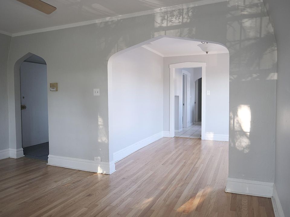Entrance, living room and dining room
