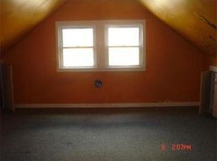 1 Essex St, Dartmouth, MA 02747