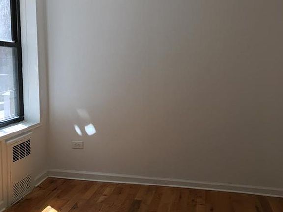 4th image of 350 E 19th St APT 1J
