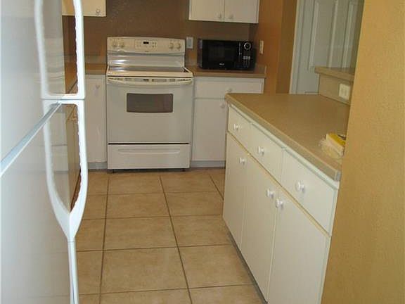 4th image of 4520 Skyline Blvd APT 203