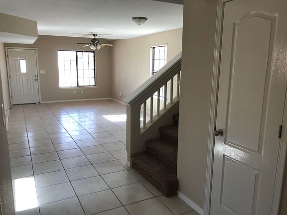3rd image of 9948 Laurie Jo Ln