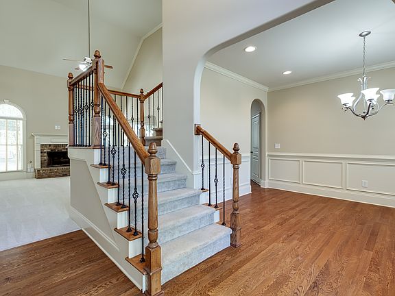 4th image of 7280 Bluewater Ln