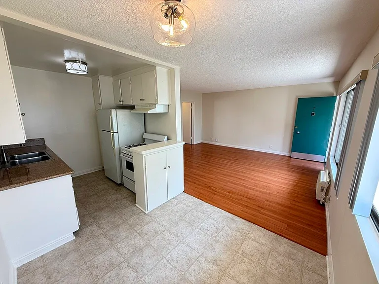 5433 Barton Ave #7 — Photo 26