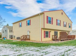 1339 Apache Trl APT B, Stow, OH 44224