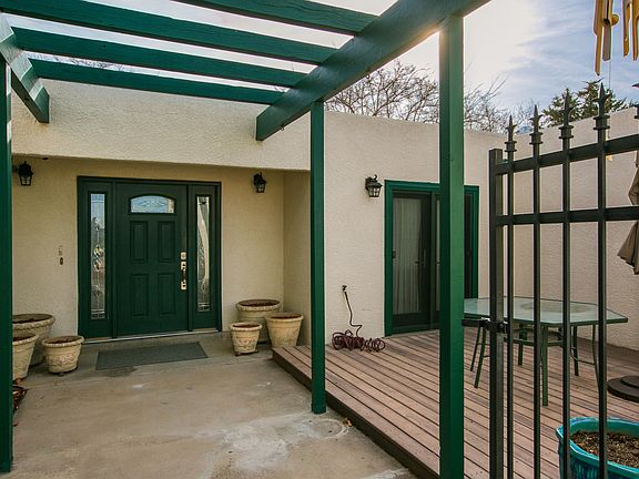 3rd image of 10028 Academy Knolls Dr NE