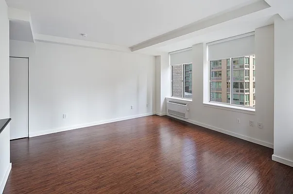 Rented by The Moinian Group | media 306