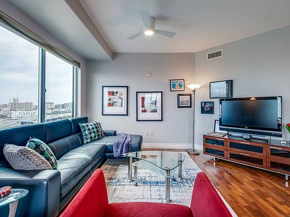 5th image of 215 N Center St APT 907