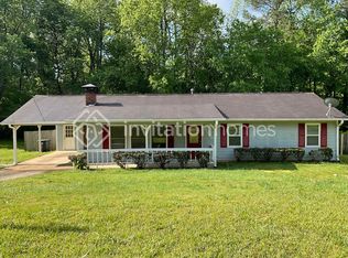 3080 Palomino Dr, Powder Springs, GA 30127