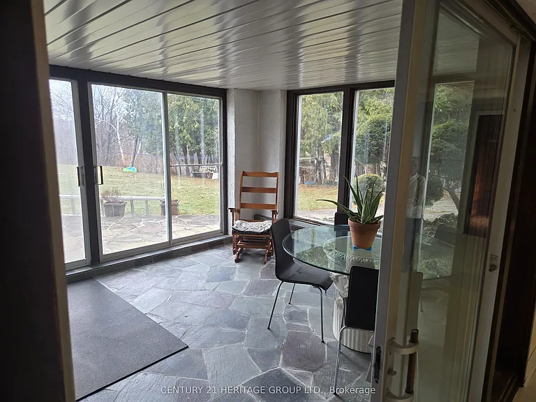 5465 King Rd #BASEMENT — Photo 4