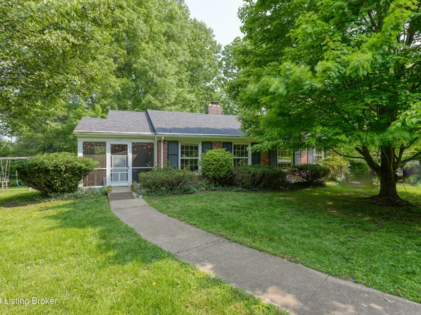 11701 Little Ln, Anchorage, KY 40223