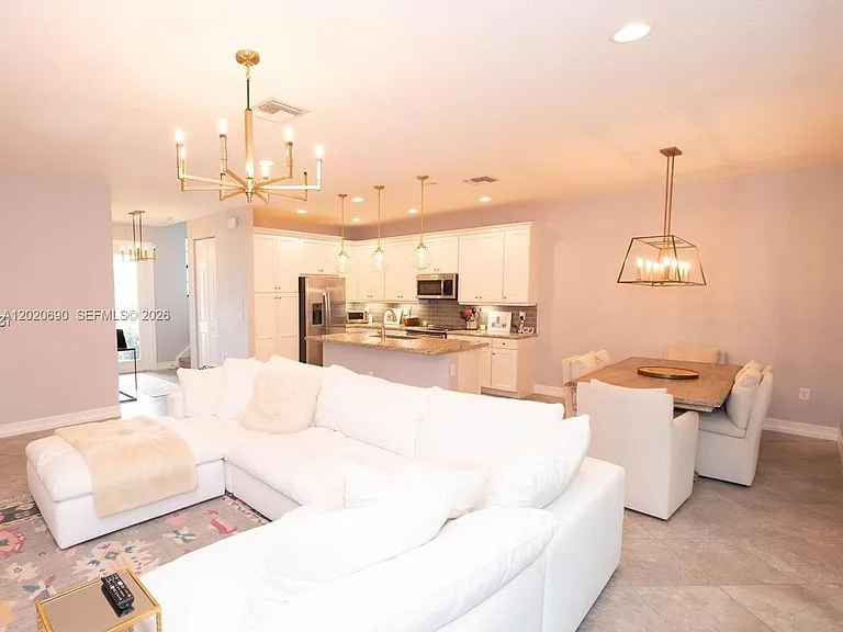 8072 Cactus Quartz Cir — Photo 4