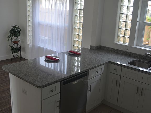Kitchen, Dishwasher