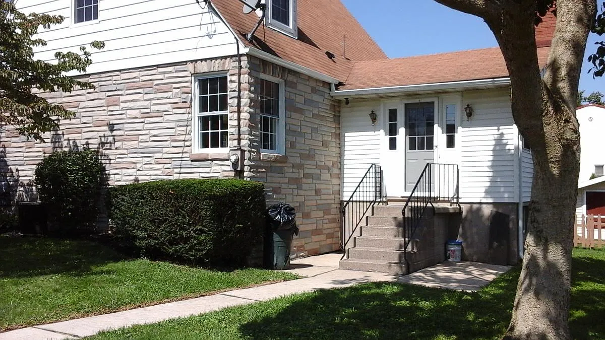 435 Garfield Street — Photo 4