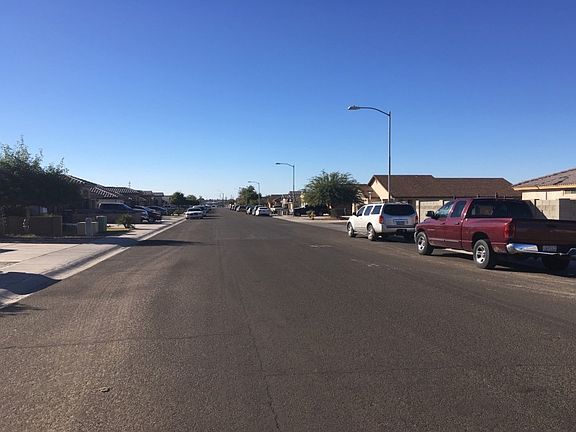5th image of 1027 E San Luis Ln