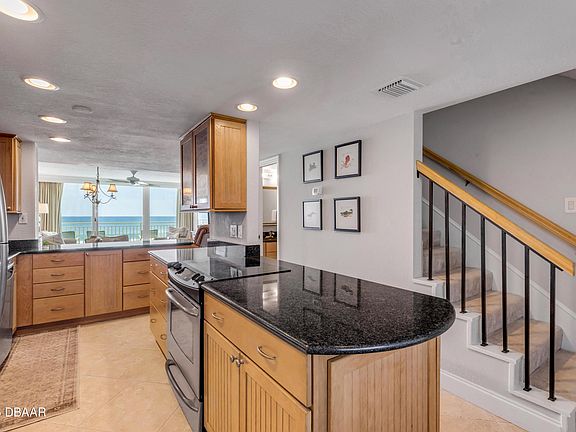 5th image of 2401 S Atlantic Ave APT E204