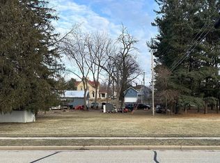 1 Bue St, Deerfield, WI 53531