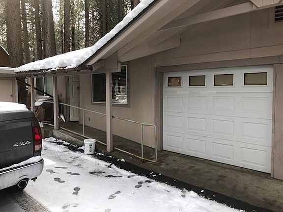 3rd image of 2640 Chris Ave