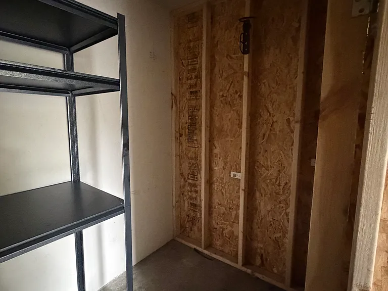 280 NW Holly St #6 — Photo 92