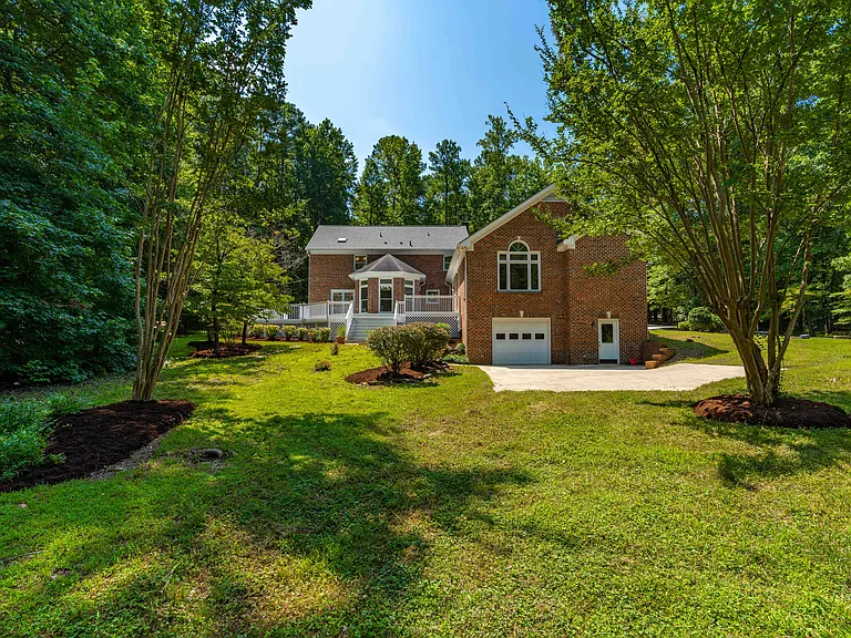 101 Springhill Forest Pl — Photo 28