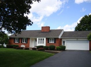 20 Clarkes Xing, Fairport, NY 14450