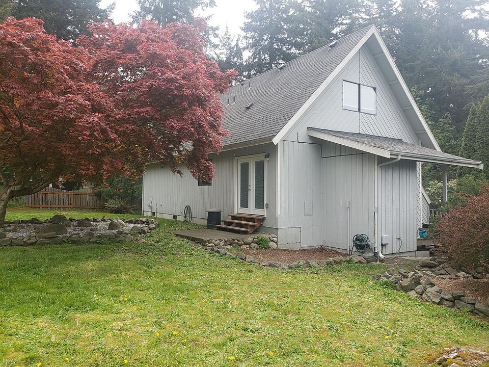 1st image of 11323 133rd Ave E