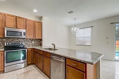 500 Las Fuentes Dr — Photo 11
