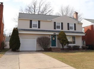 1256 Brainard Rd, Lyndhurst, OH 44124