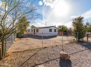 2831 W Alvaro Rd, Tucson, AZ 85746