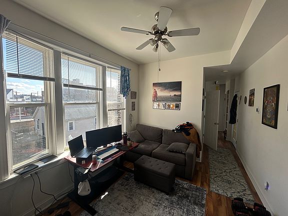 2nd image of 1254 N Bosworth Ave #3R