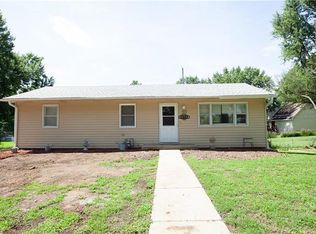 103 Delores St, Excelsior Springs, MO 64024