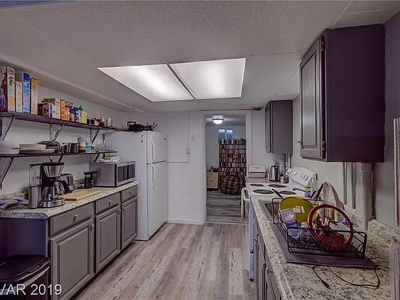4th image of 701 Utah St APT C