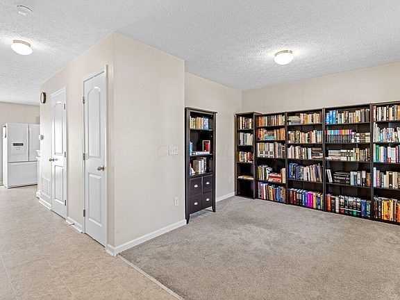 3rd image of 5989 Jamesport Dr