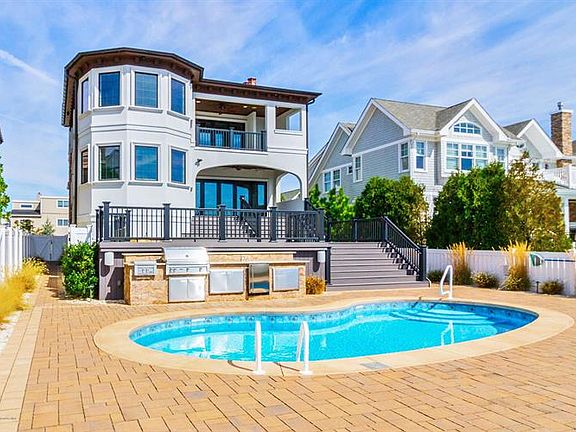4th image of 1732 Bay Isle Dr