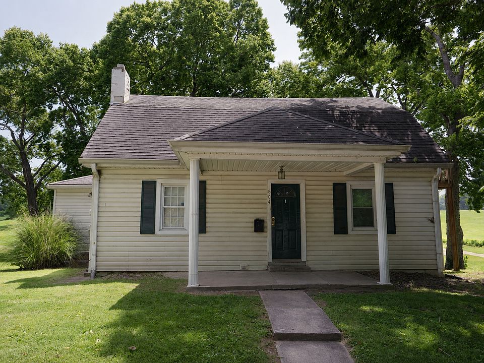 1st image of 804 Golfview Dr