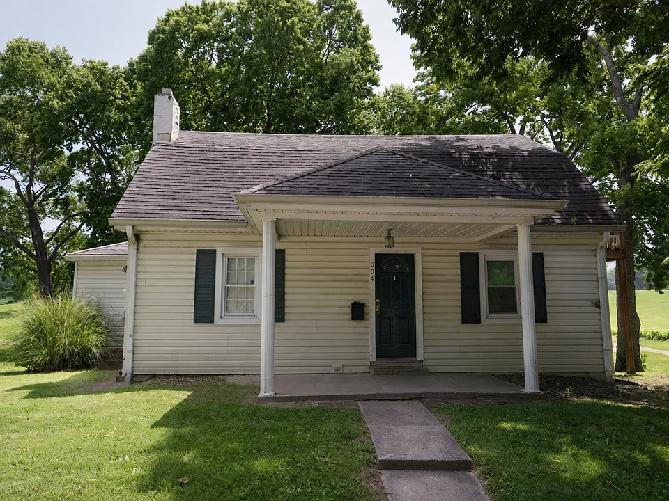 804 Golfview Dr