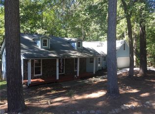 25 David Ln, Newnan, GA 30263