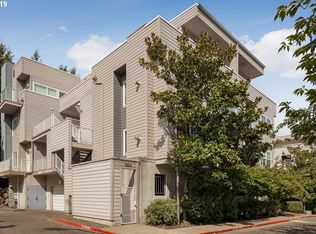 614 SW Nevada St APT D, Portland, OR 97219