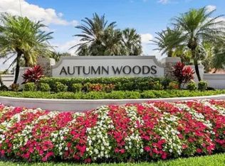 7102 Pond Cypress Ct APT 201, Naples, FL 34109