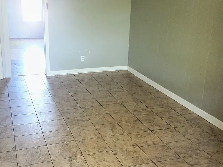 Upstairs music /den and 3rd bedroom