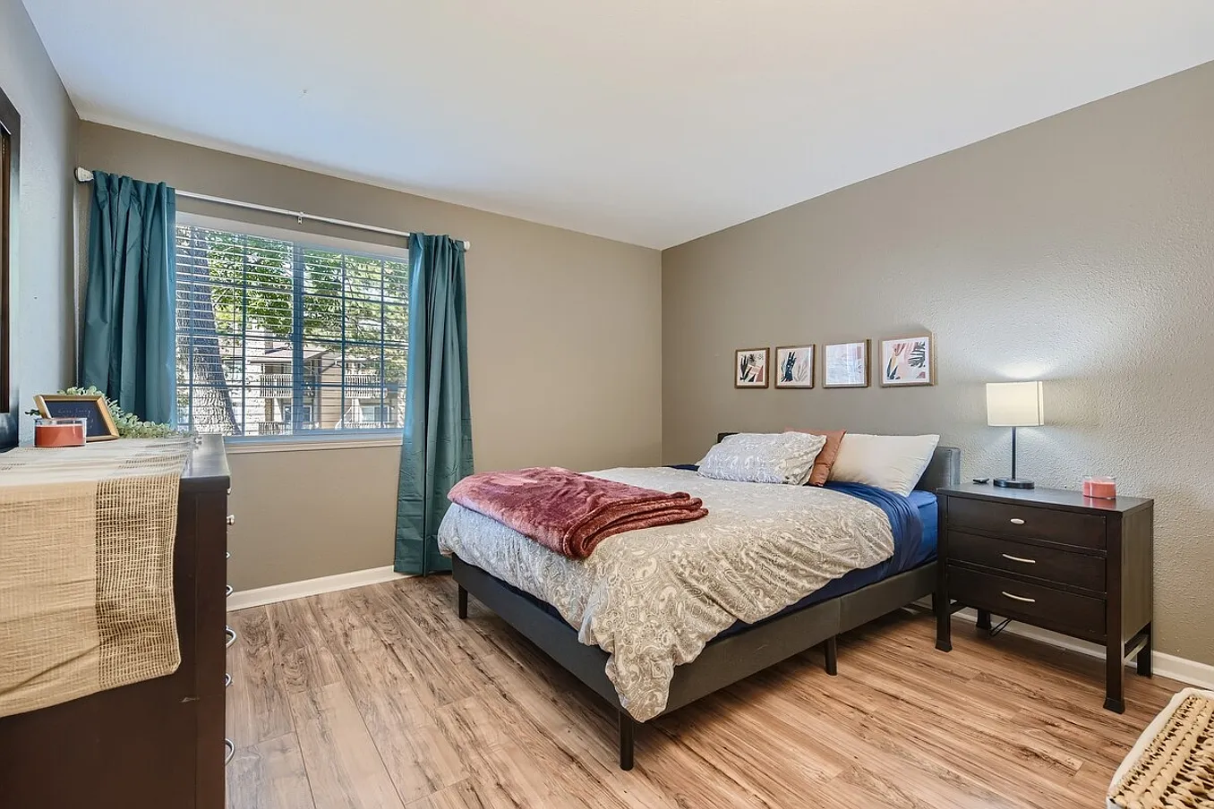 1 bed, $3,213 — Photo 3