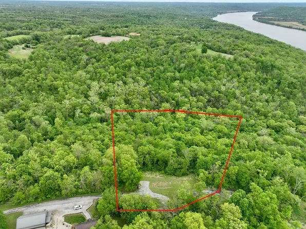 5 Doe Point Rd, Georgetown, OH 45121