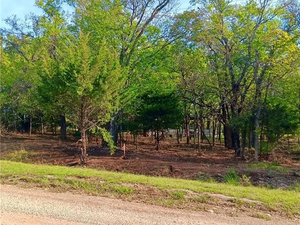 89-93 Kansas Dr, Lacygne, KS 66040
