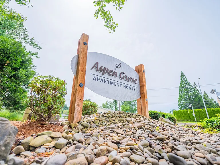 Aspen Grove Apartments — Photo 8