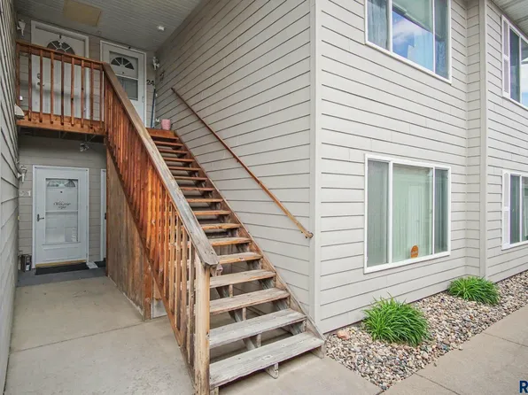 7107 W 56th St APT 22, Sioux Falls, SD 57106