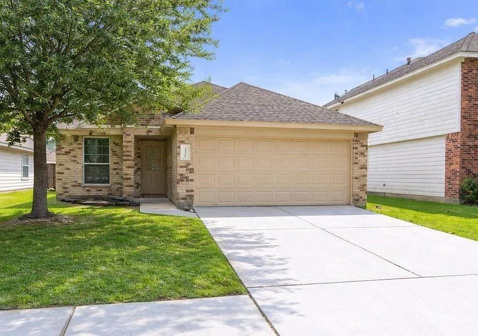 21530 Falvel Lake Dr