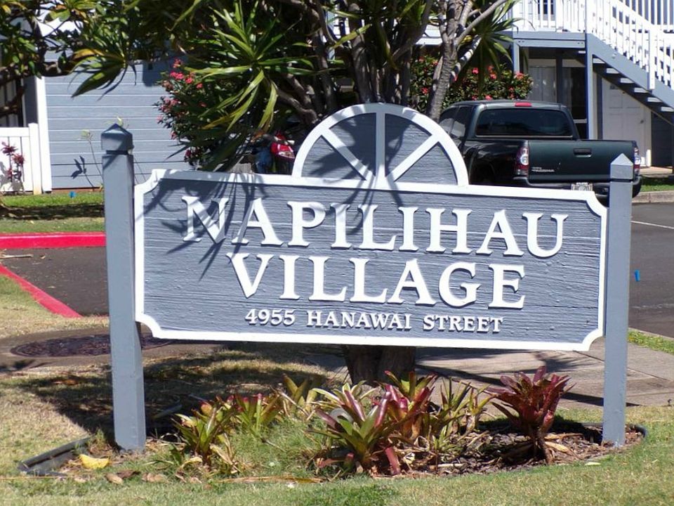 2nd image of 4955 Napilihau St #5-202